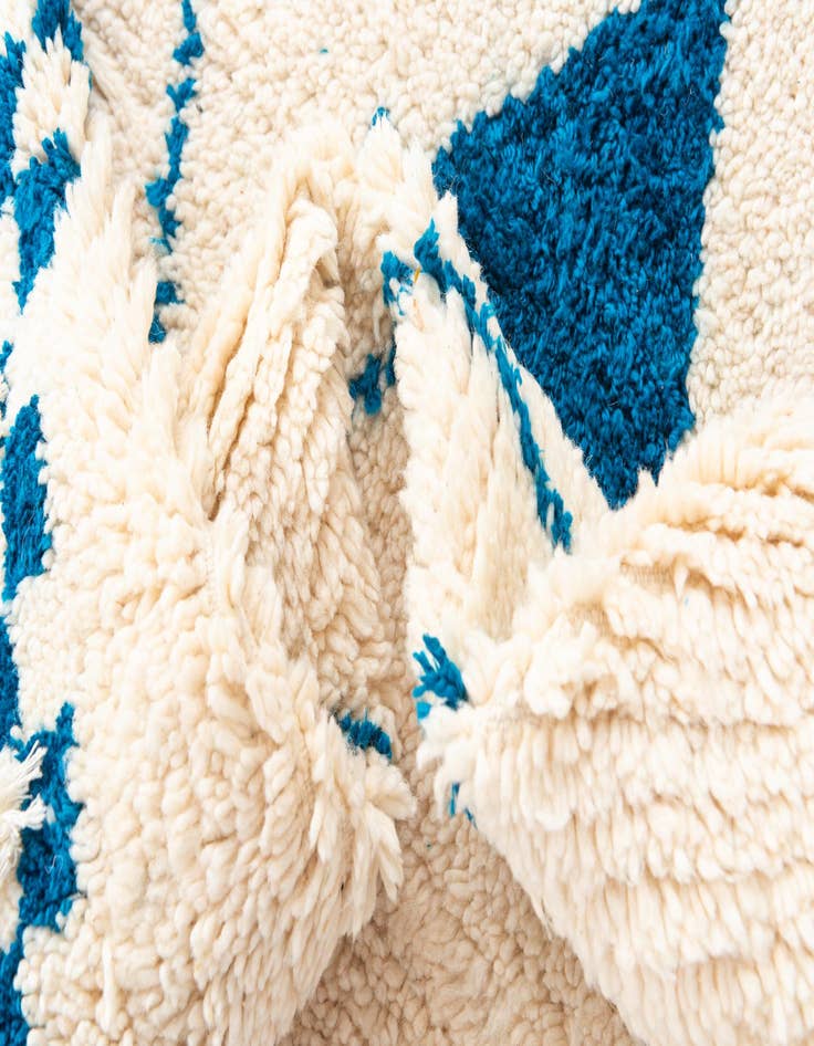 Detail image of 5' 4 x 7' 7  Hand Knotted Moroccan Wool Rug