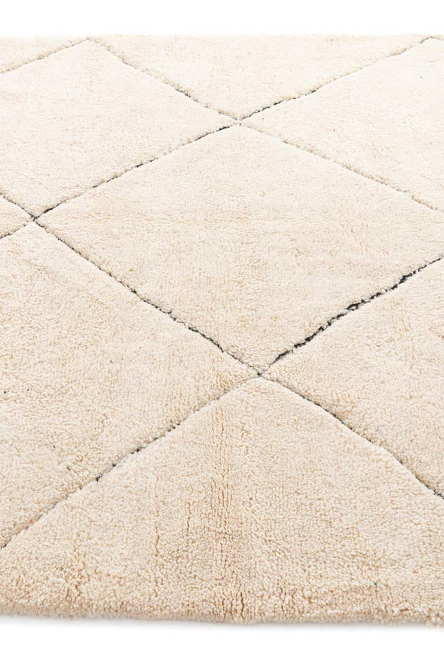 Detail image of 7' 2 x 10' Hand Knotted Moroccan Wool Rug
