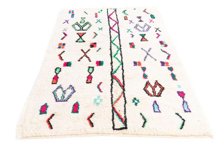 4' 8 x 8' Hand Knotted Moroccan Wool Rug