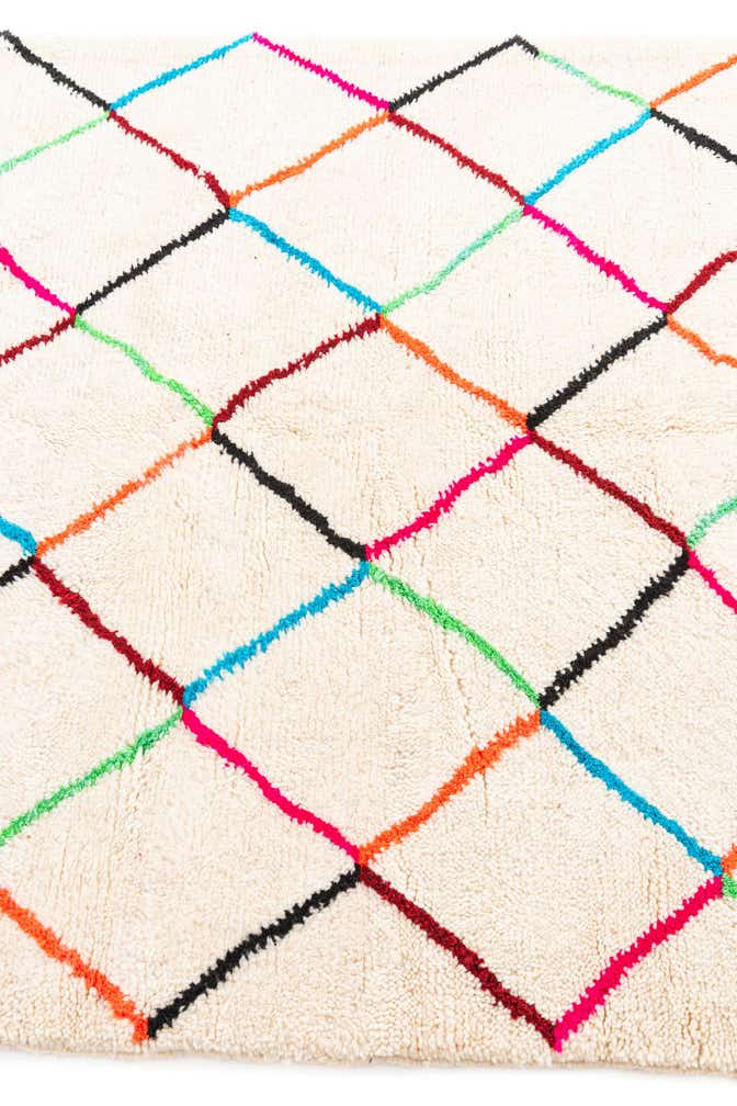 4' 10 x 6' 8 Hand Knotted Moroccan Wool Rug