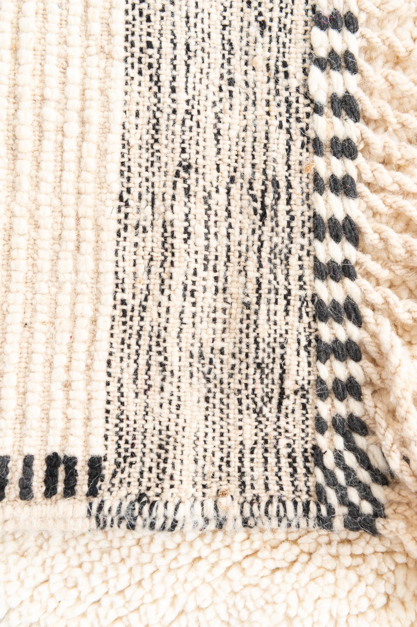 5' 5 x 7' 10 Hand Knotted Moroccan Wool Rug