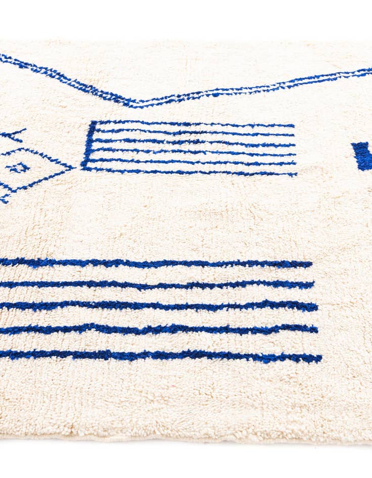 Detail image of 5' 5 x 7' 10  Hand Knotted Moroccan Wool Rug