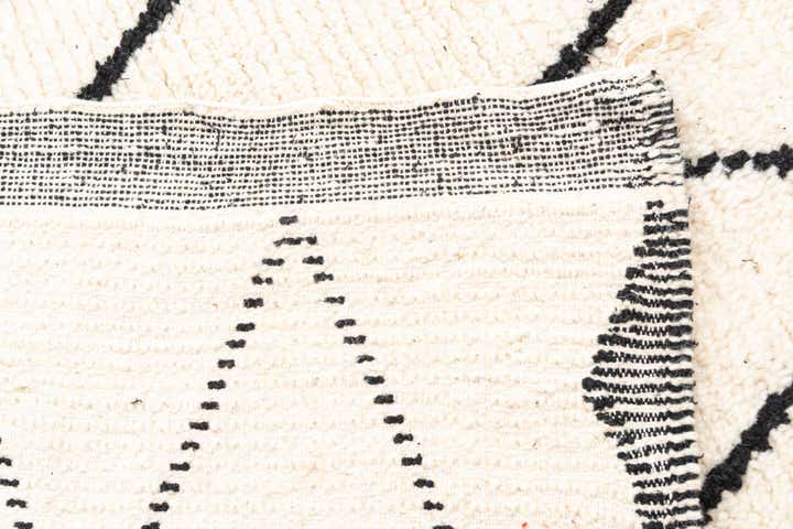3' 6 x 4' 8 Hand Knotted Moroccan Wool Rug