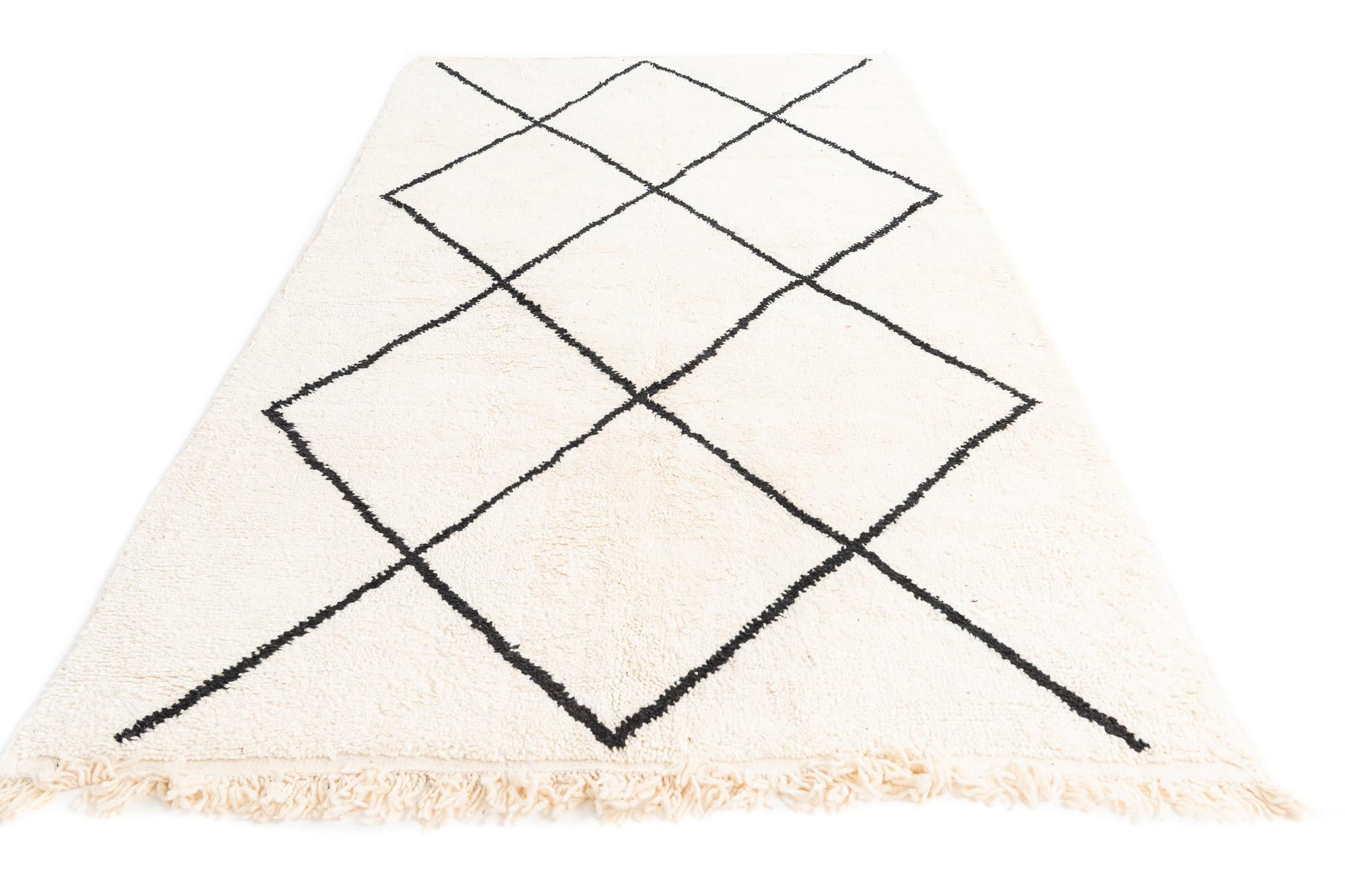 5' 8 x 9' 8 Hand Knotted Moroccan Wool Rug