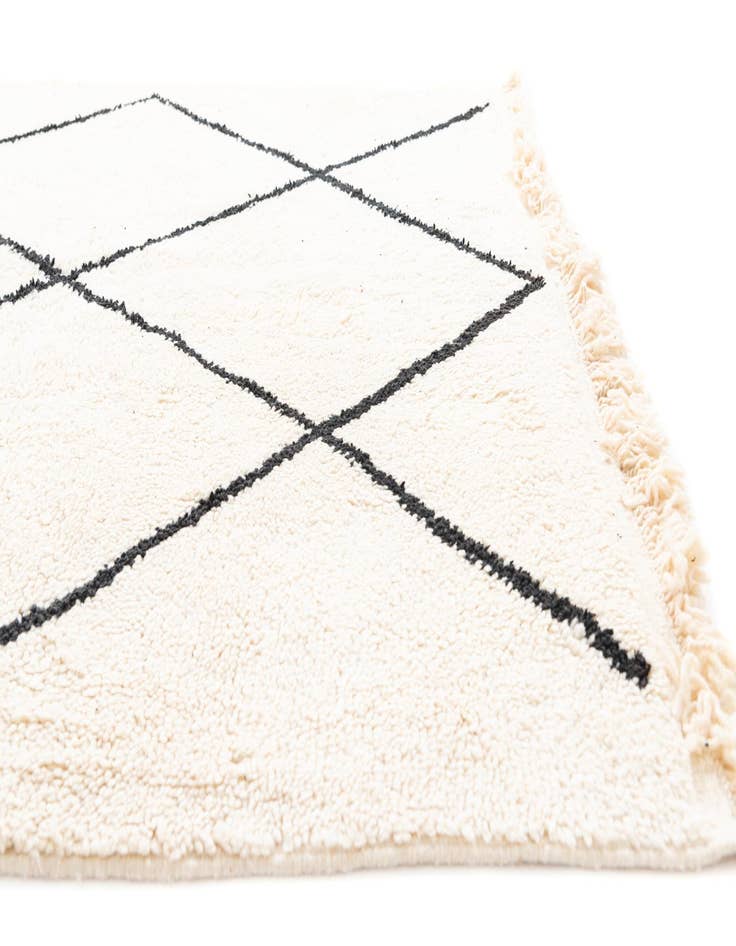 Detail image of 5' 8 x 9' 8 Hand Knotted Moroccan Wool Rug