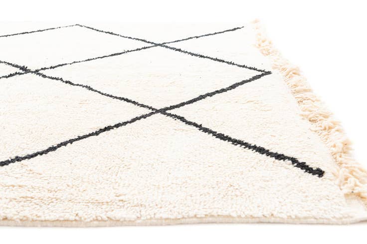 Detail image of 5' 8 x 9' 8 Hand Knotted Moroccan Wool Rug