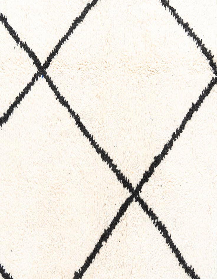 Detail image of 5' 8 x 9' 8 Hand Knotted Moroccan Wool Rug