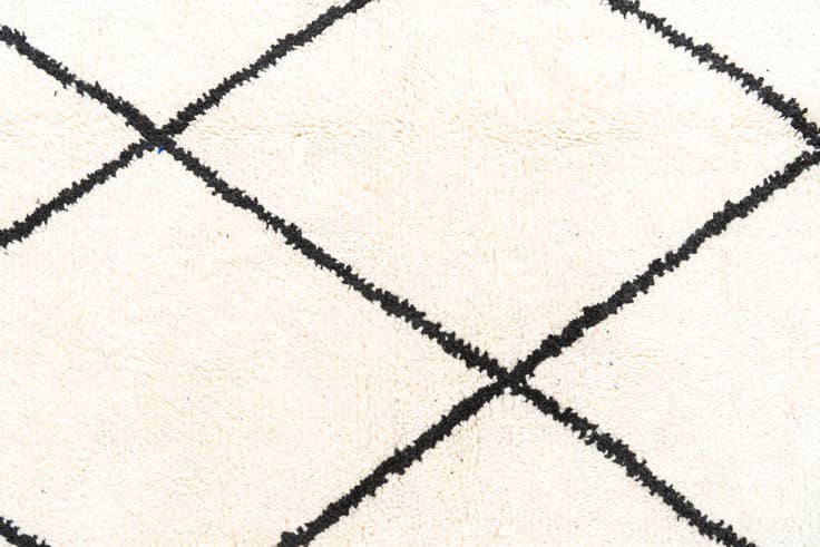 Detail image of 5' 8 x 9' 8 Hand Knotted Moroccan Wool Rug