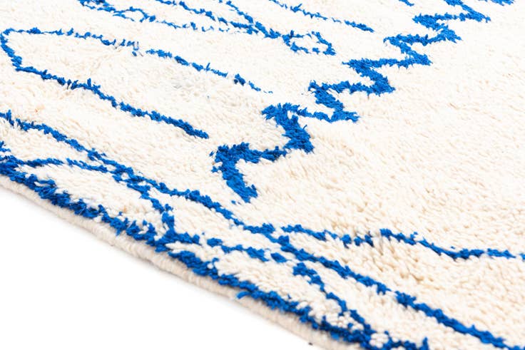 Detail image of 6' 7 x 10' 2 Hand Knotted Moroccan Wool Rug