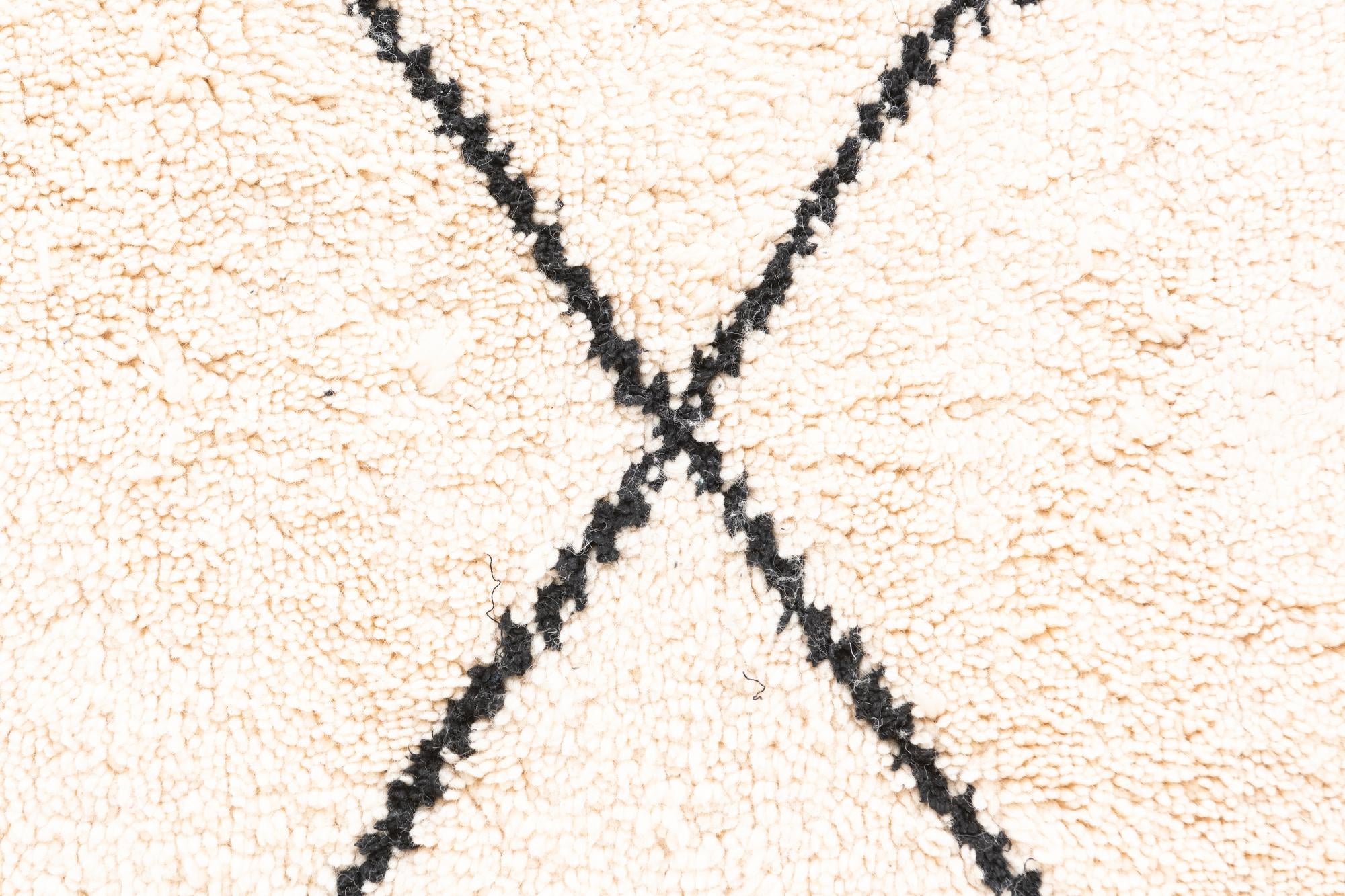 5' x 8' Hand Knotted Moroccan Wool Rug