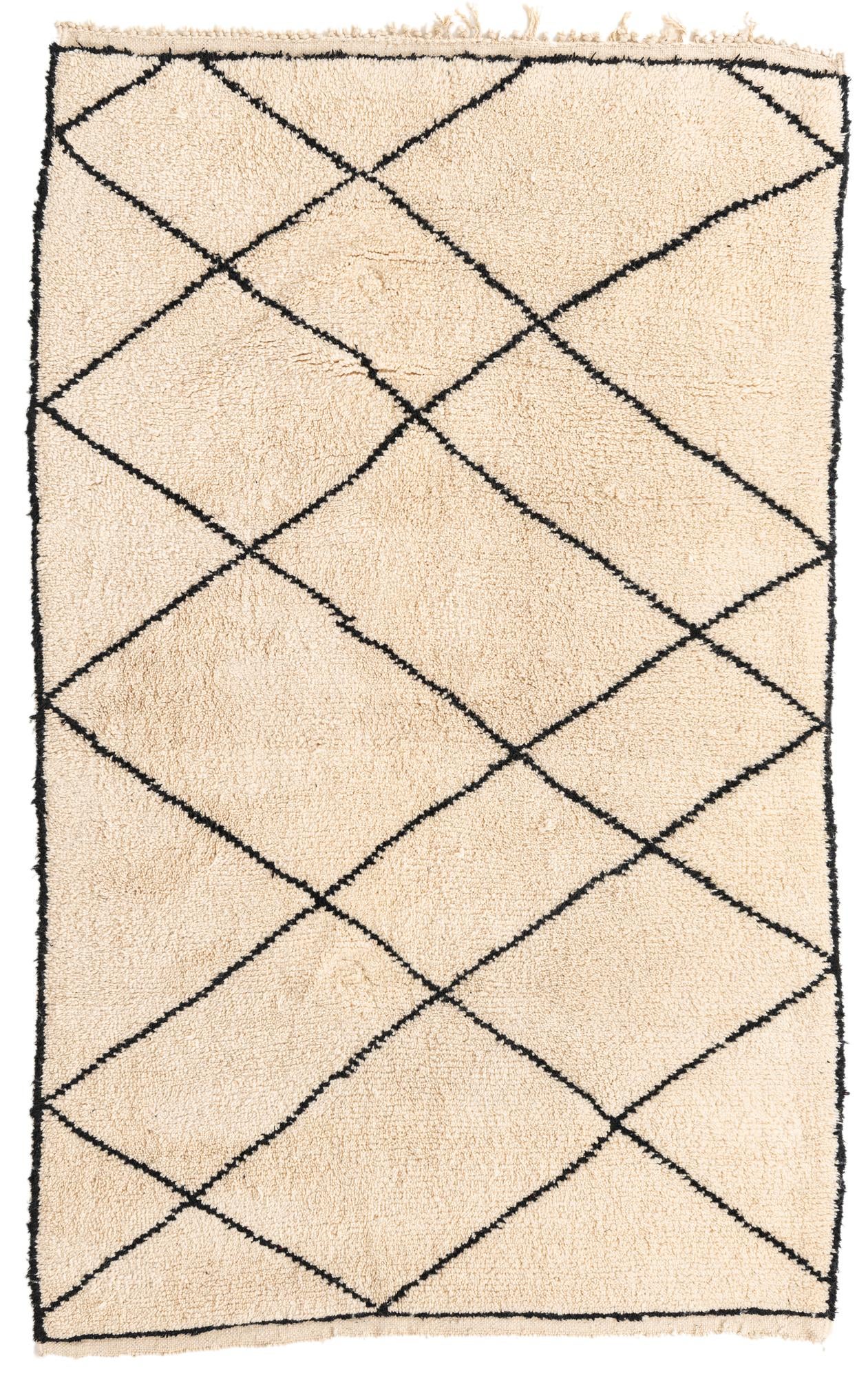 5' x 8' Hand Knotted Moroccan Wool Rug
