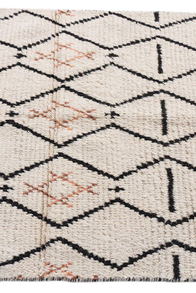 Detail image of 3' 2 x 5' 3 Hand Knotted Moroccan Wool Rug