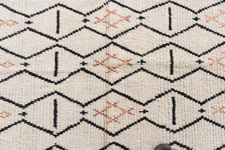 3' 2 x 5' 3 Hand Knotted Moroccan Wool Rug