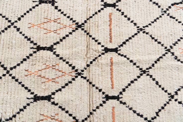 Detail image of 3' x 5' 4 Hand Knotted Moroccan Wool Rug