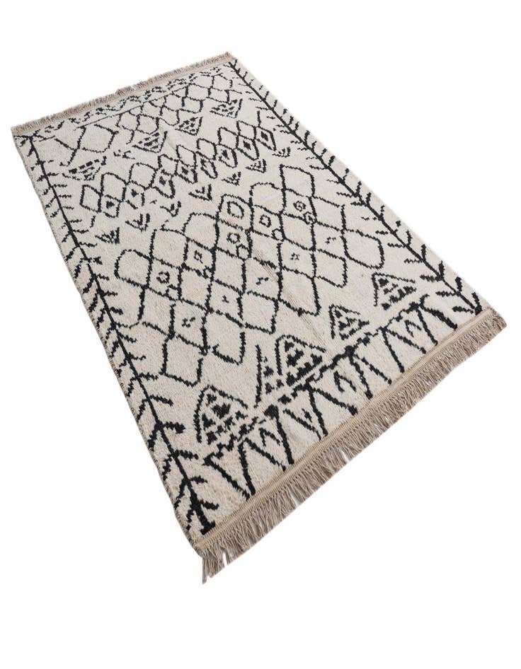 Detail image of 5' 1 x 7' 8  Hand Knotted Moroccan Wool Rug