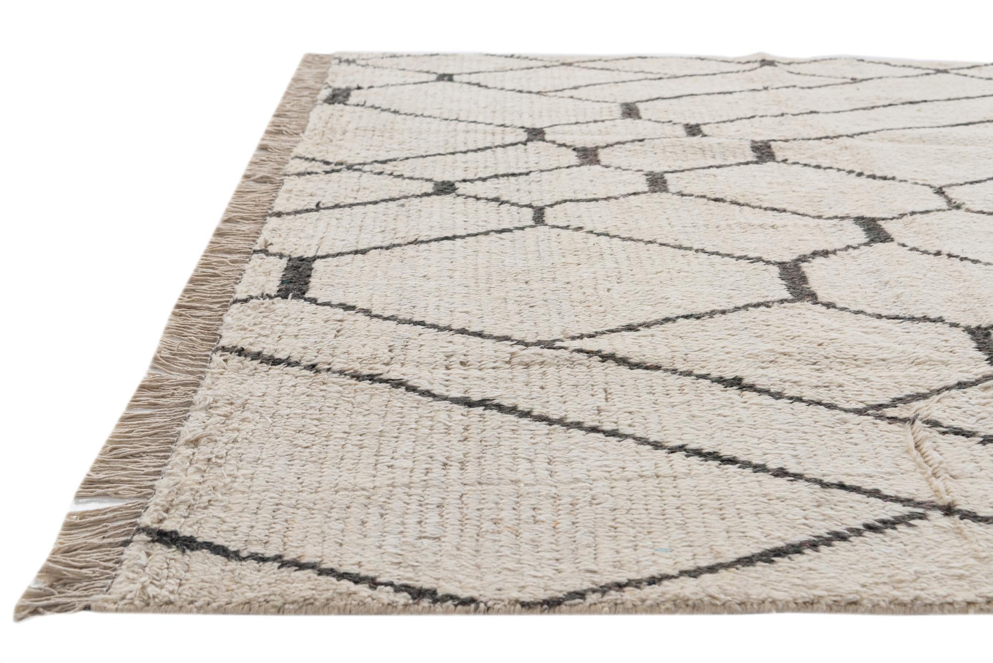 6' x 9' 6 Hand Knotted Moroccan Wool Rug