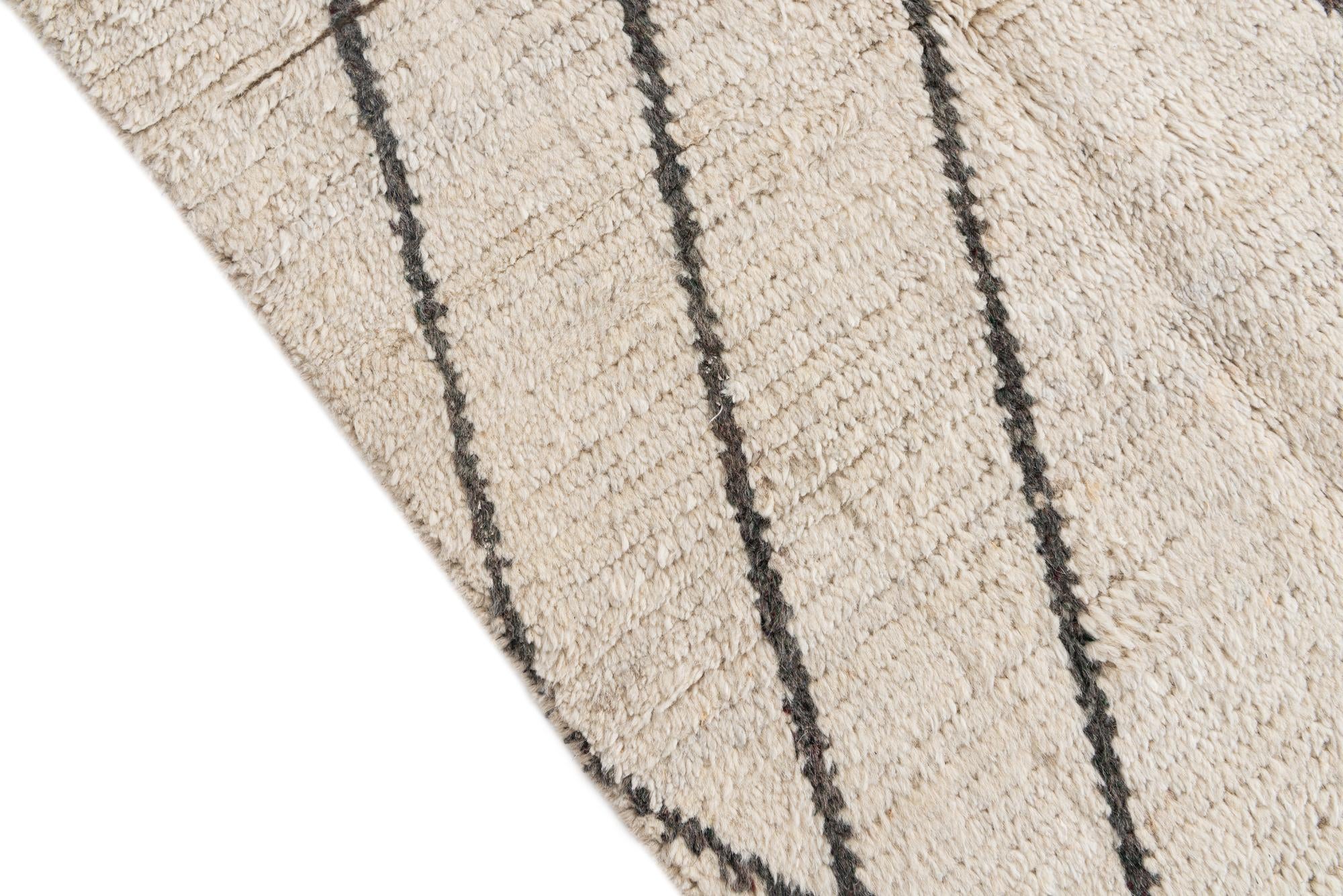6' x 9' 6 Hand Knotted Moroccan Wool Rug
