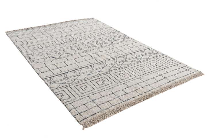 5' 2 x 7' 8 Hand Knotted Moroccan Wool Rug