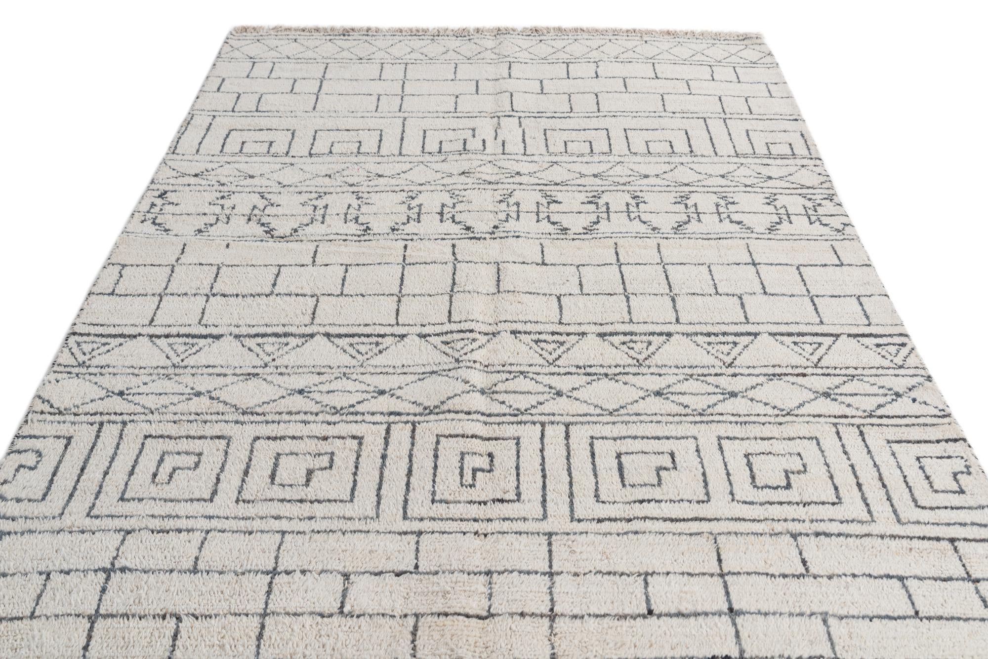 5' 2 x 7' 8 Hand Knotted Moroccan Wool Rug