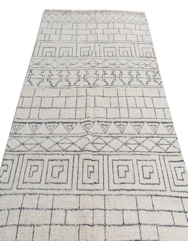 Detail image of 5' 2 x 7' 8  Hand Knotted Moroccan Wool Rug