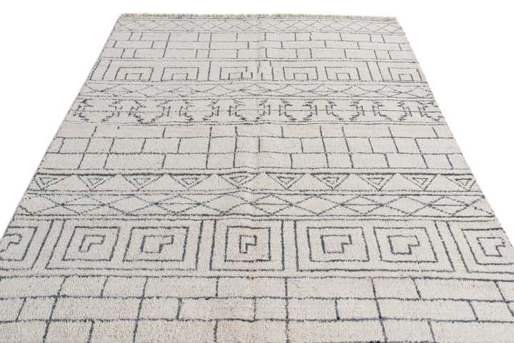 5' 2 x 7' 8 Hand Knotted Moroccan Wool Rug