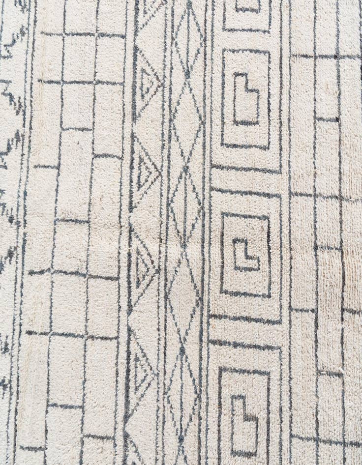 Detail image of 5' 2 x 7' 8  Hand Knotted Moroccan Wool Rug