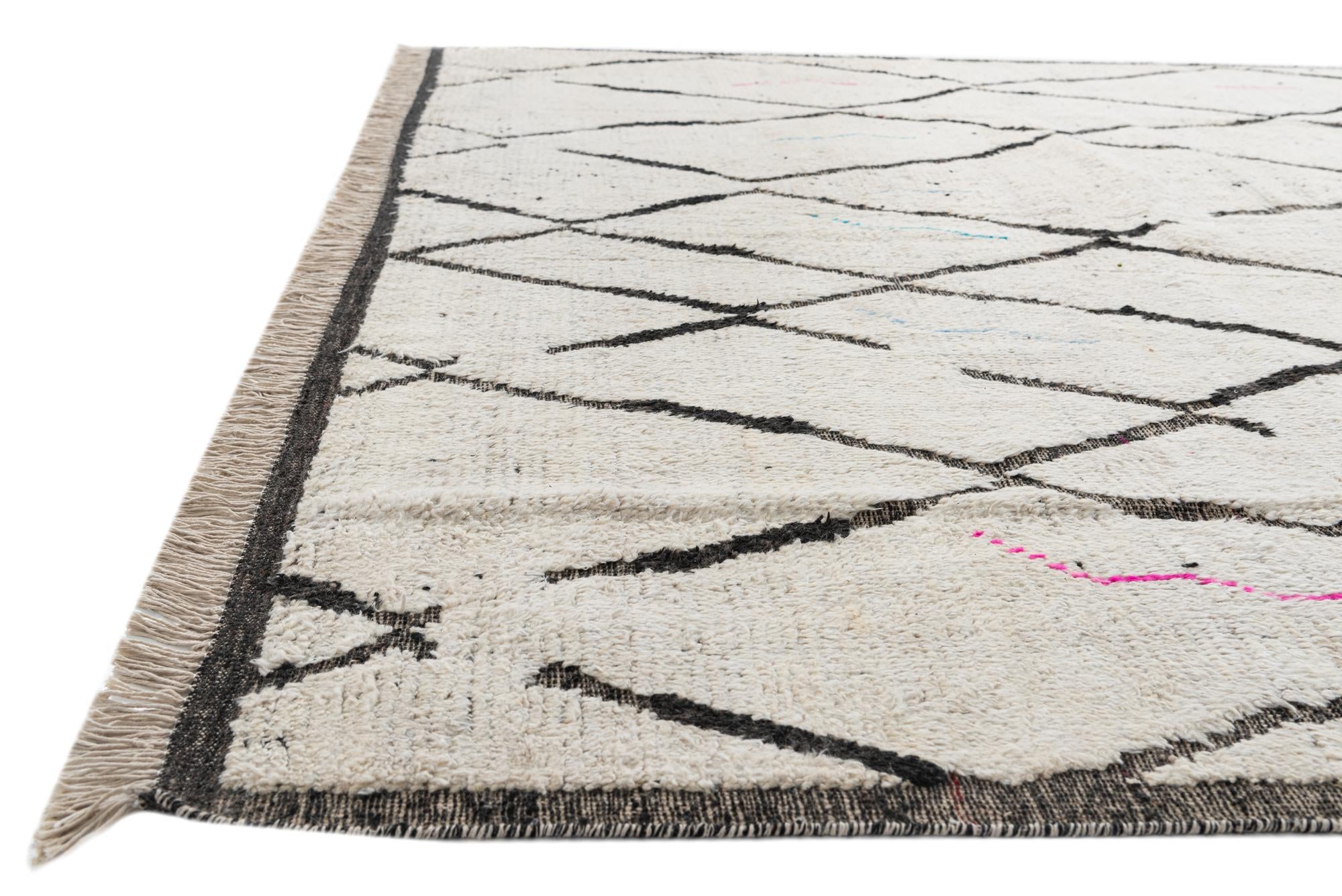 9' 1 x 12' 9 Hand Knotted Moroccan Wool Rug