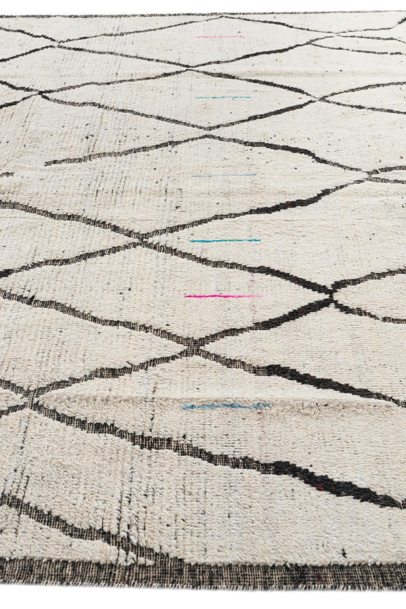 9' 1 x 12' 9 Hand Knotted Moroccan Wool Rug