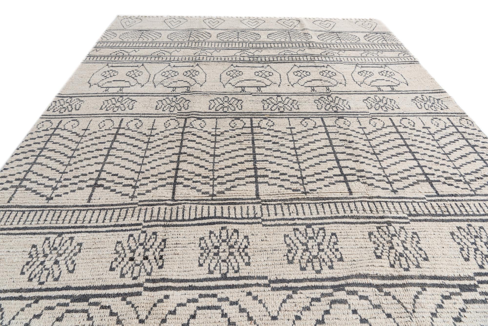 8' x 10' 5 Hand Knotted Moroccan Wool Rug