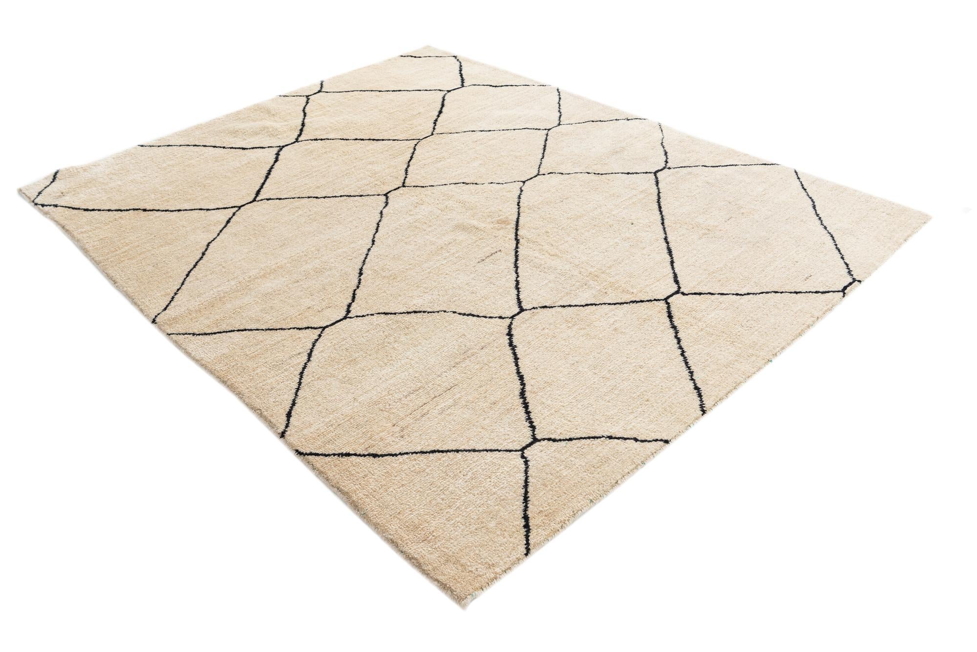 5' 9 x 7' 4 Hand Knotted Moroccan Wool Rug