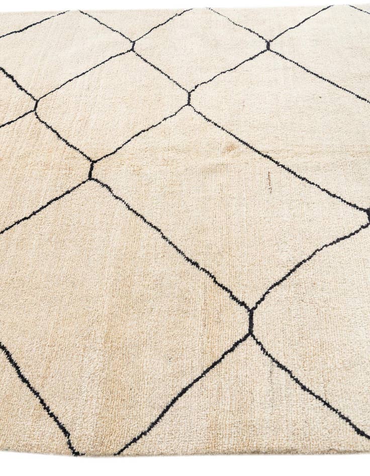 Detail image of 5' 9 x 7' 4  Hand Knotted Moroccan Wool Rug