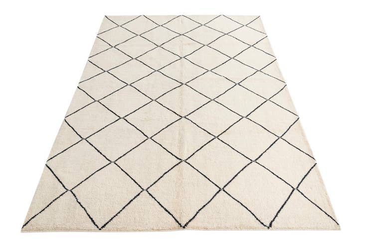 Detail image of 5' 8 x 8' Hand Knotted Moroccan Wool Rug