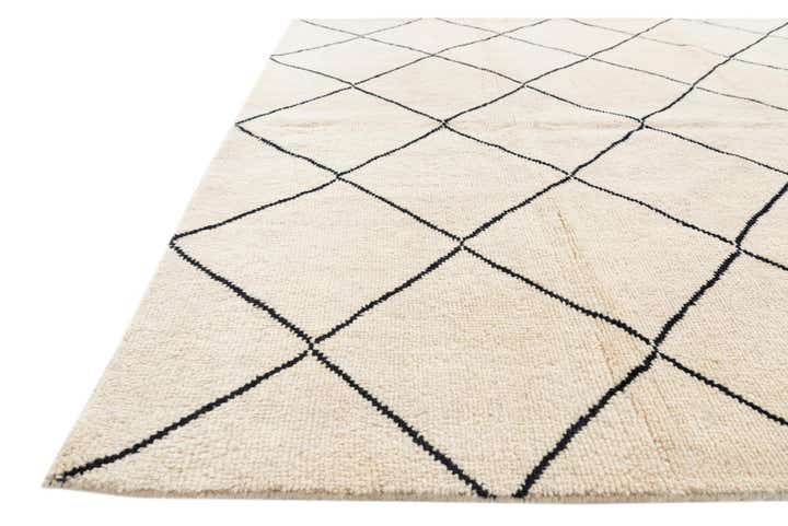 5' 8 x 8' Hand Knotted Moroccan Wool Rug