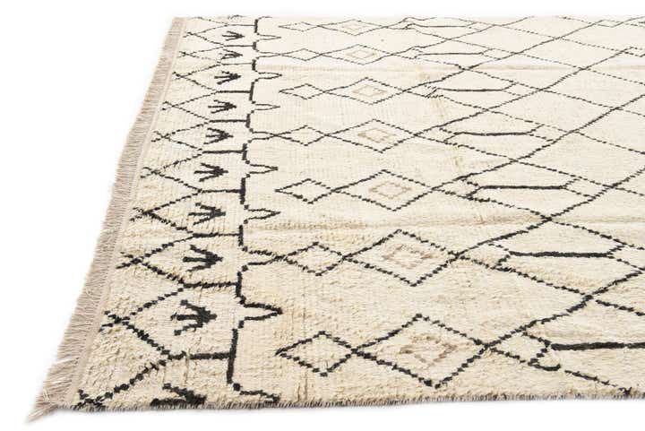 8' x 10' 8 Hand Knotted Moroccan Wool Rug
