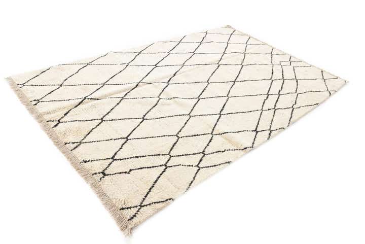 6' x 9' 7 Hand Knotted Moroccan Wool Rug
