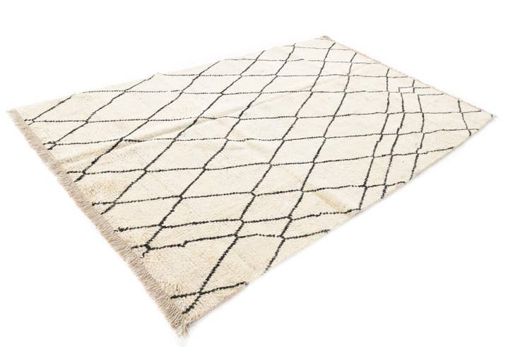 Detail image of 6' x 9' 7 Hand Knotted Moroccan Wool Rug