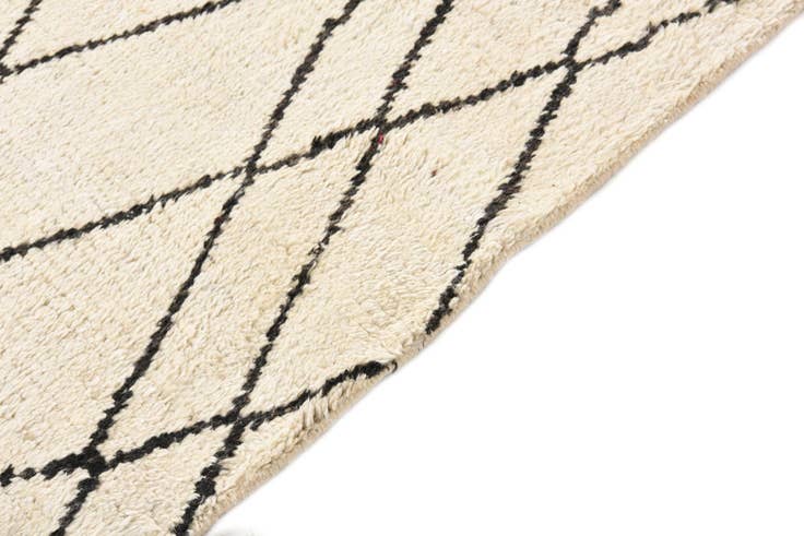 Detail image of 6' x 9' 7 Hand Knotted Moroccan Wool Rug