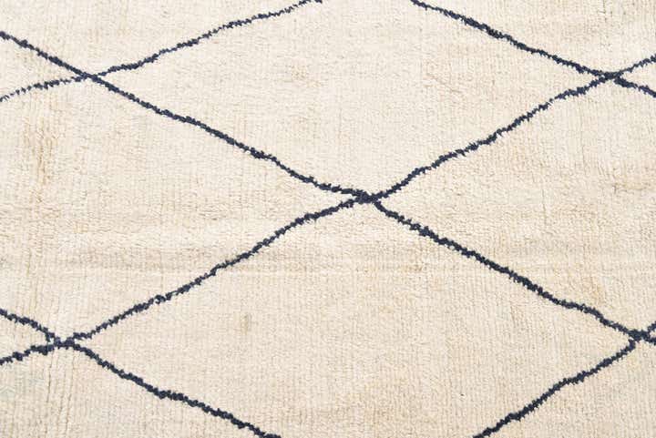 9' 4 x 12' Hand Knotted Moroccan Wool Rug