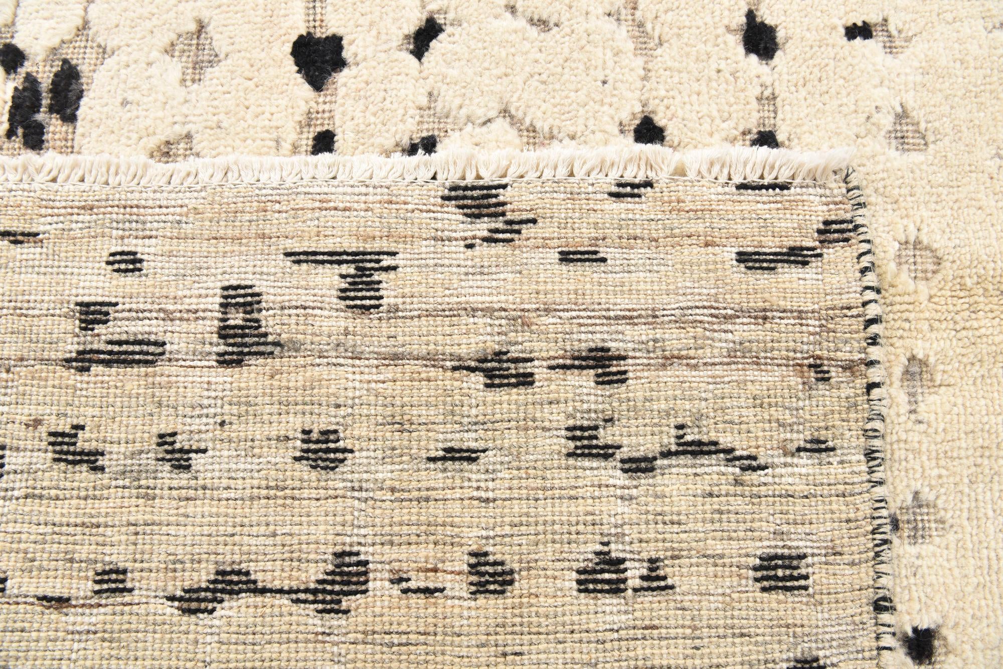 5' 4 x 8' 3 Hand Knotted Moroccan Wool Rug