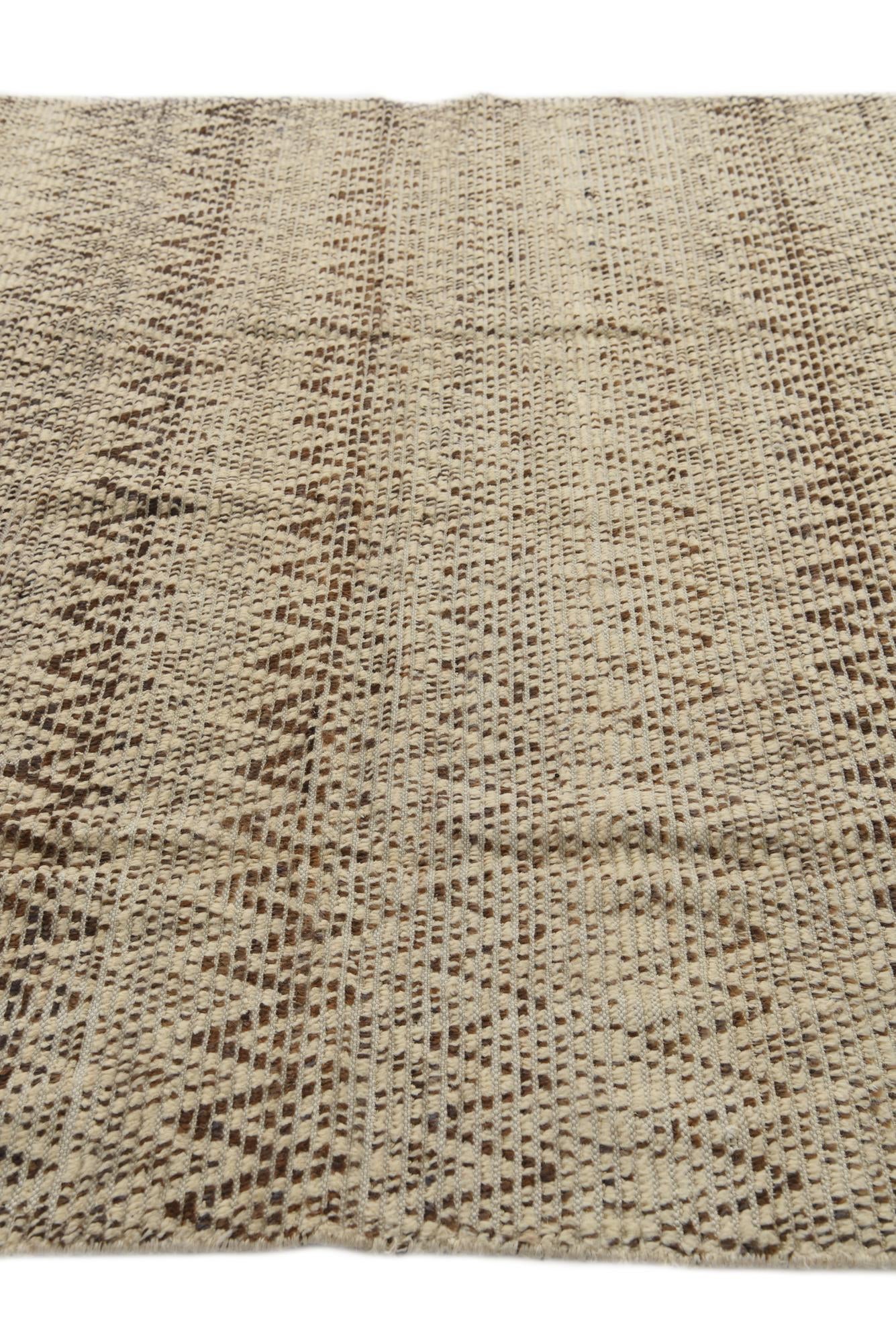 6' 1 x 9' 4 Hand Knotted Moroccan Wool Rug