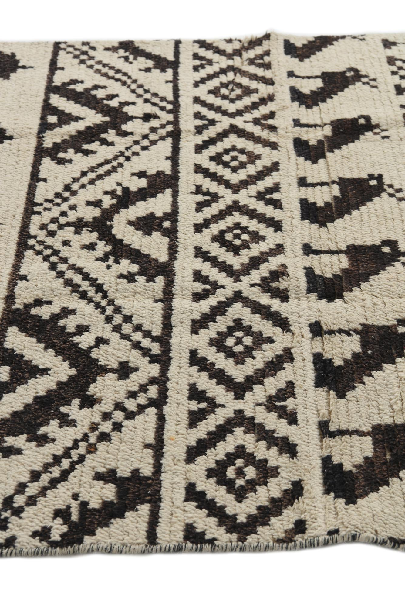 4' 5 x 6' 8 Hand Knotted Moroccan Wool Rug