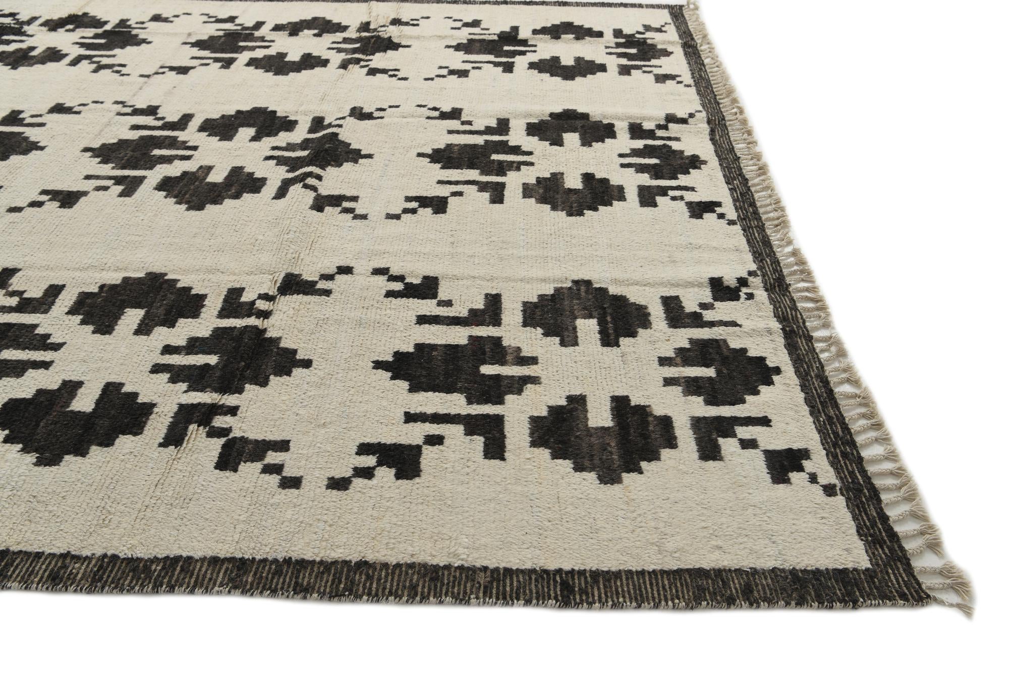 9' 2 x 12' 8 Hand Knotted Moroccan Wool Rug