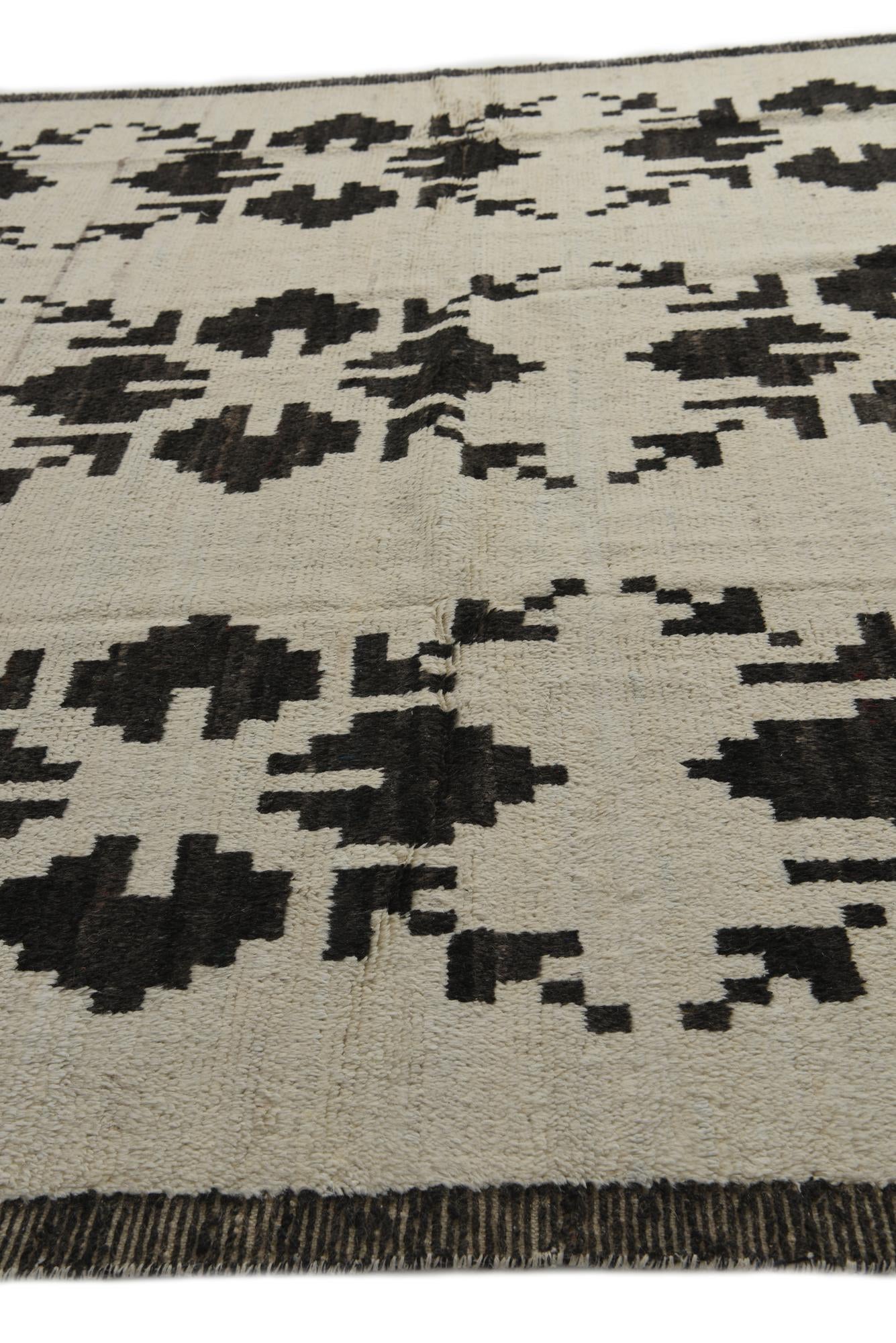 9' 2 x 12' 8 Hand Knotted Moroccan Wool Rug