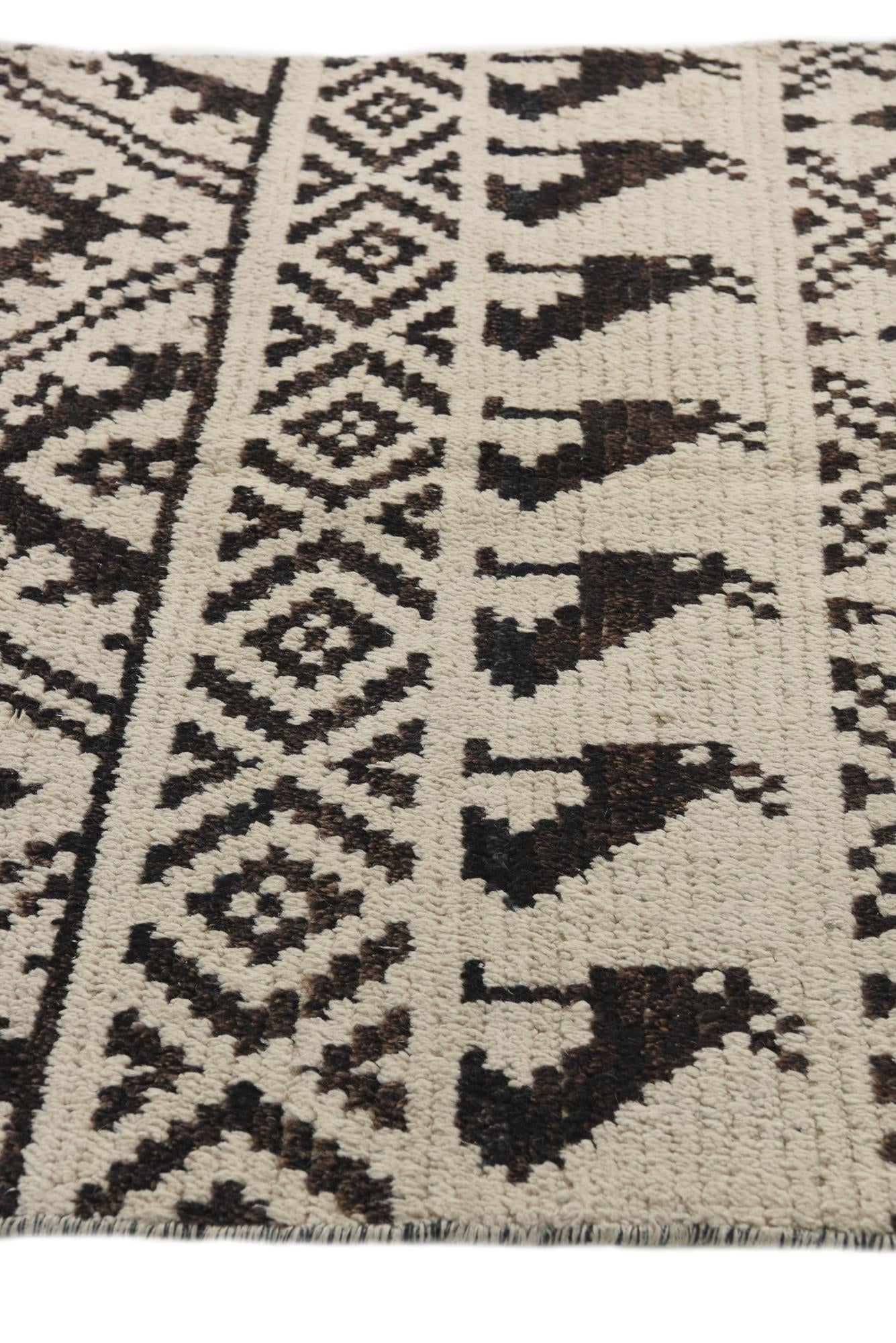 4' 4 x 6' 7 Hand Knotted Moroccan Wool Rug