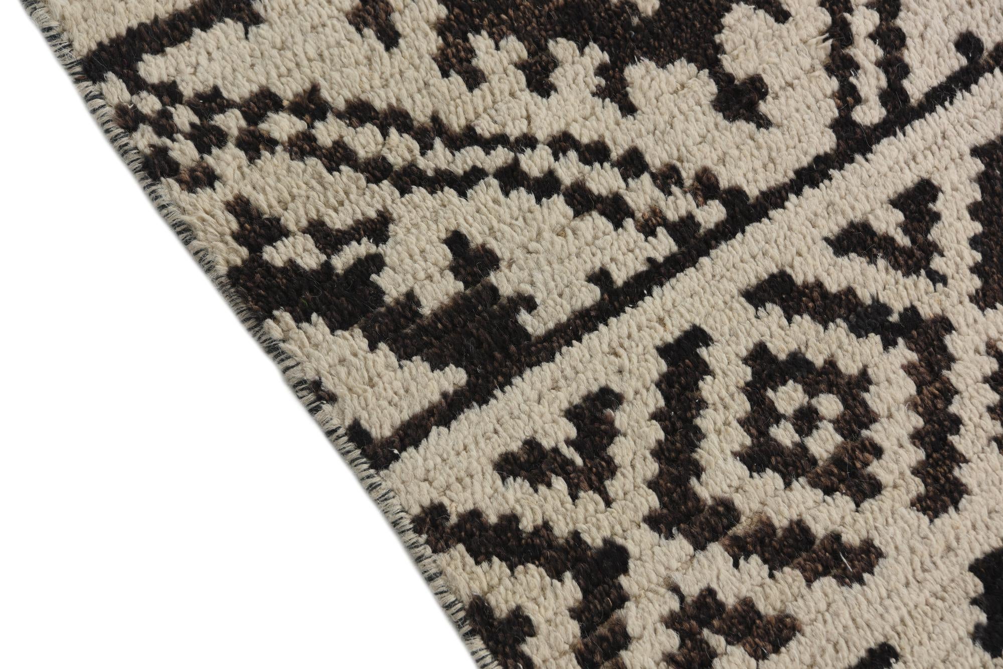 4' 4 x 6' 7 Hand Knotted Moroccan Wool Rug