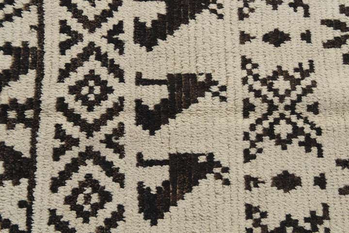4' 4 x 6' 7 Hand Knotted Moroccan Wool Rug