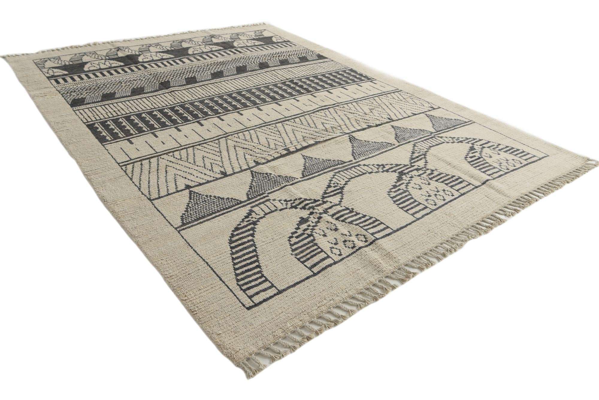 8' 1 x 10' 9 Hand Knotted Moroccan Wool Rug