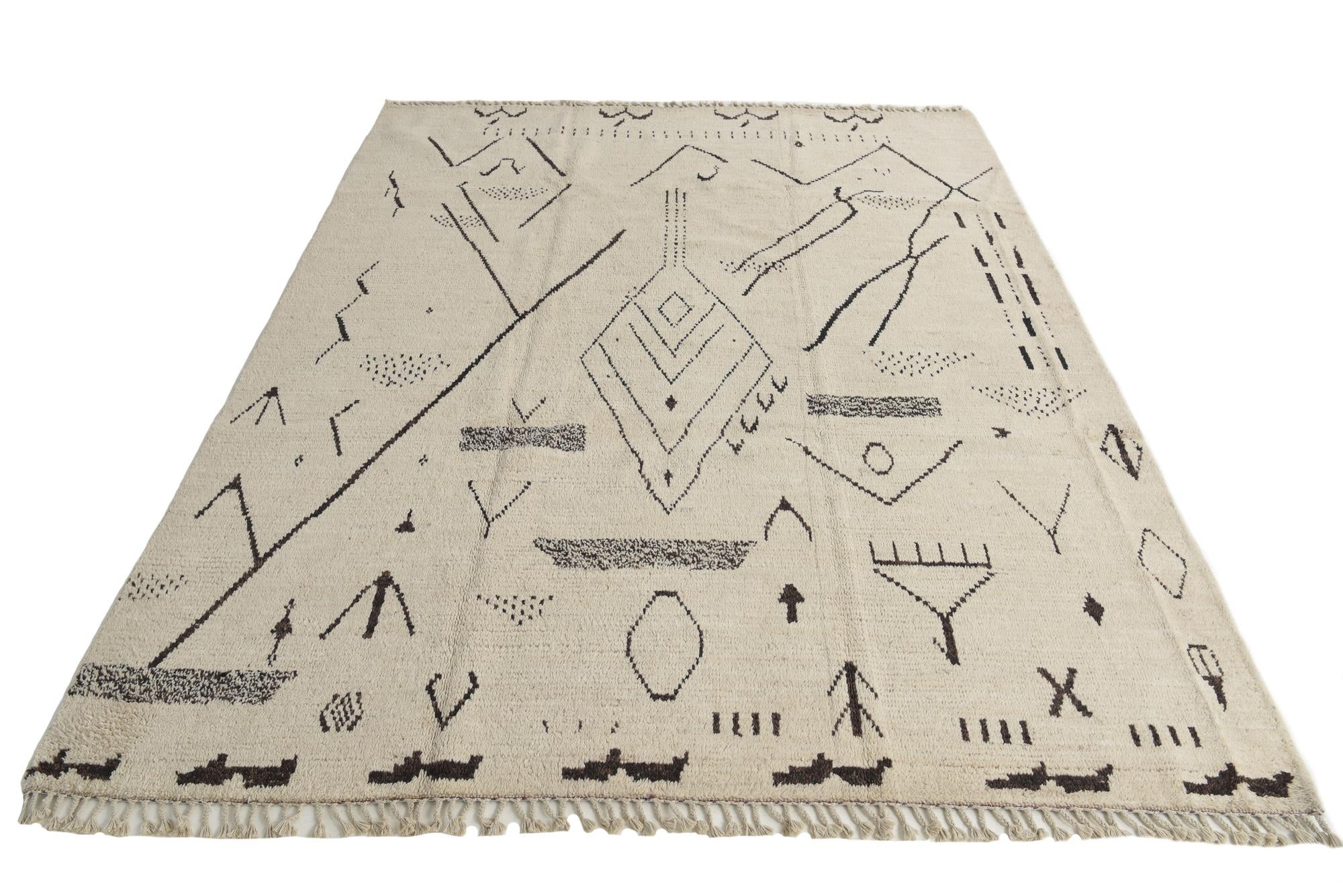 8' 2 x 10' 5 Hand Knotted Moroccan Wool Rug