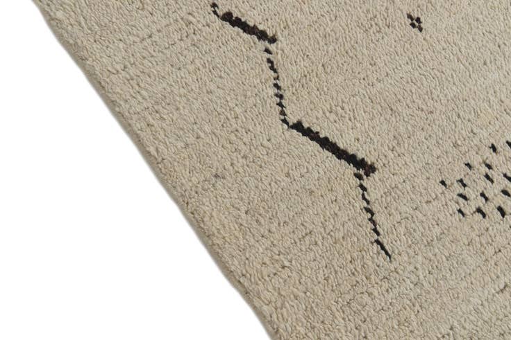Detail image of 8' 2 x 10' 5 Hand Knotted Moroccan Wool Rug