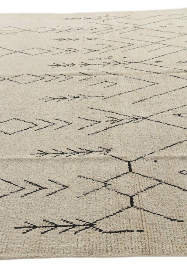 Detail image of 8' 9 x 12' Hand Knotted Moroccan Wool Rug